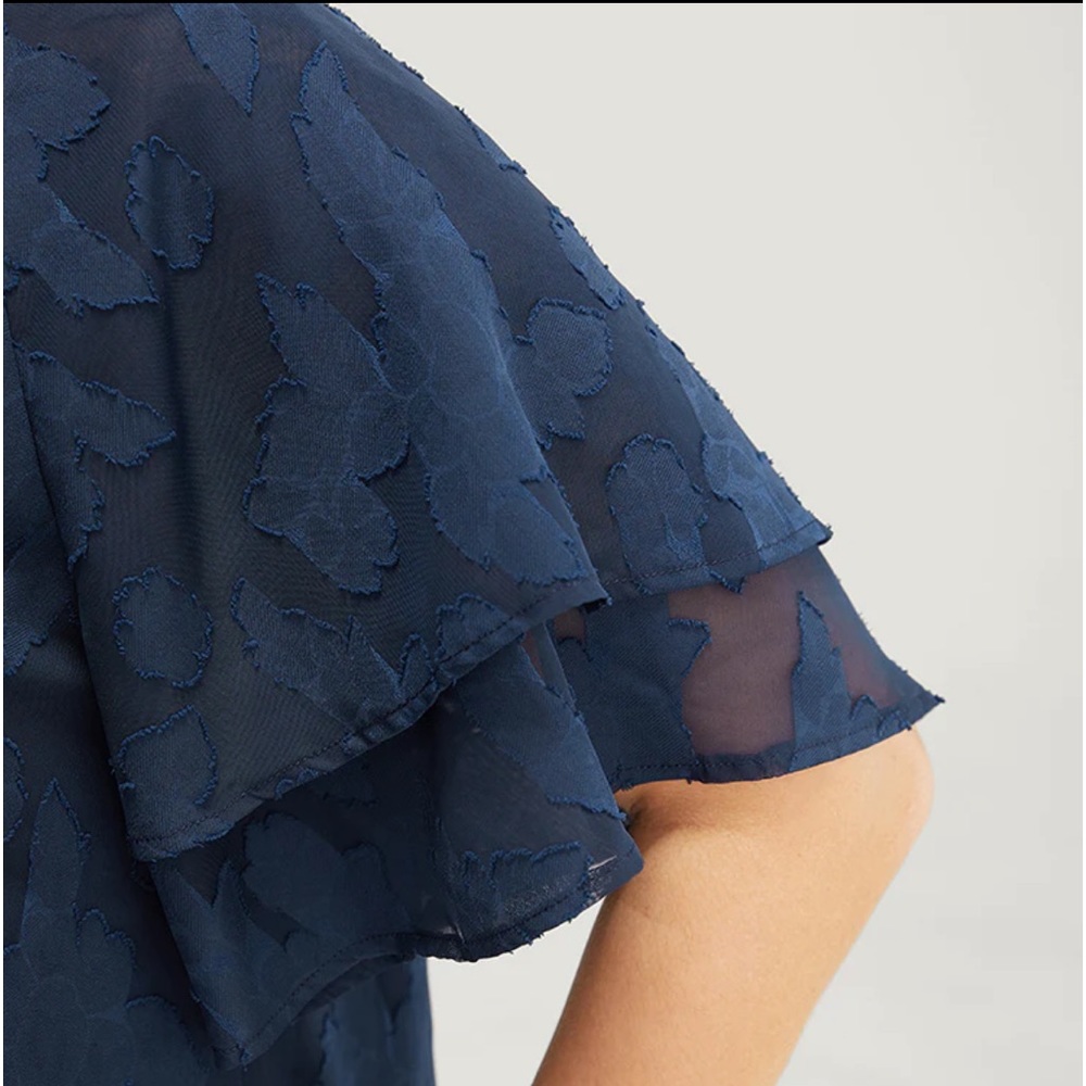 BloomChic Blue Floral Sheer Overlay Double Ruffle Sleeve Top Size Large 12 - Picture 3 of 9